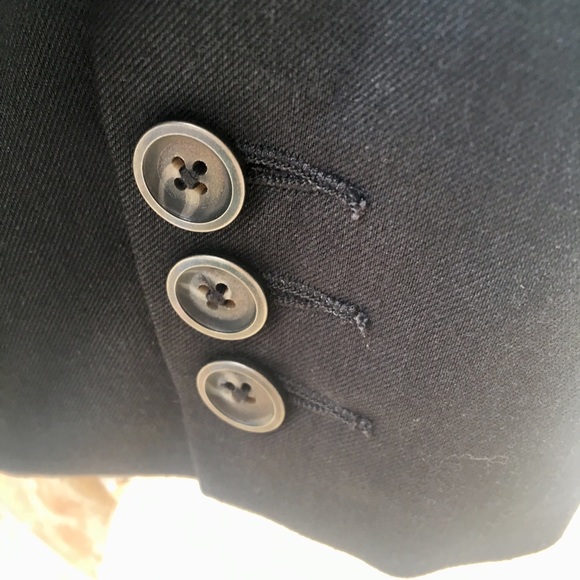 CABI navy size 4 blazer - Picture 6 of 7